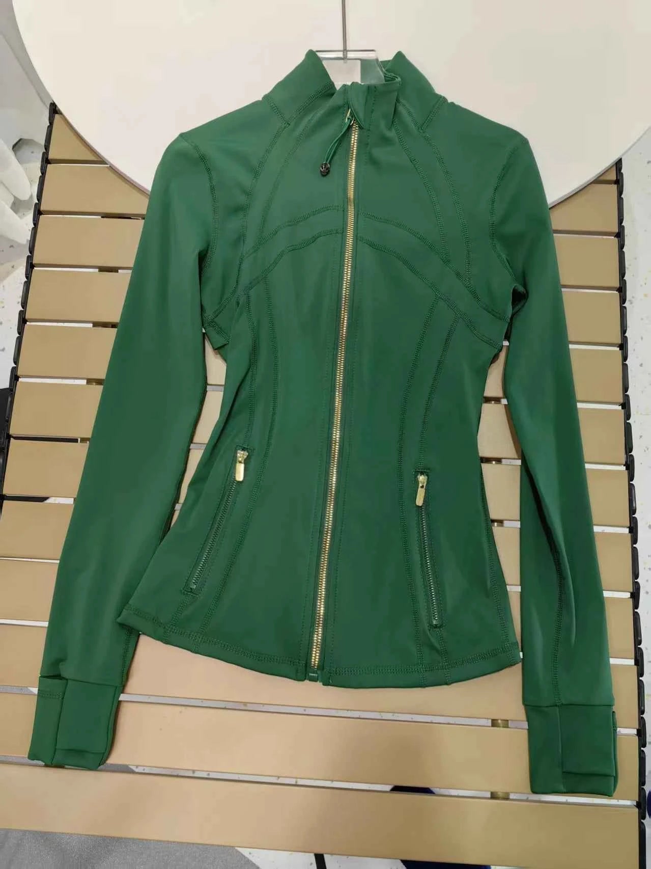 LULU FLORA Women’s Slim Fit Gold Zipper Yoga Jacket Quick‑Dry